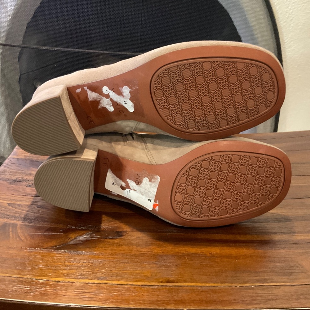 Vionic Tan Ankle Boots - image 6